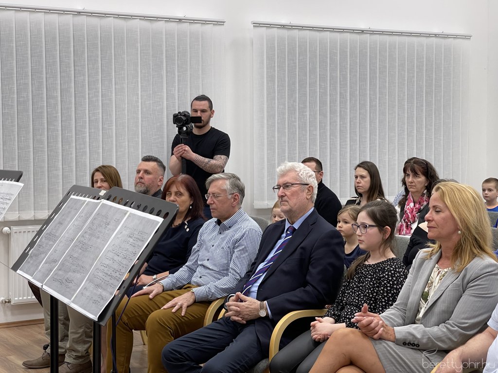 Tanári hangverseny13